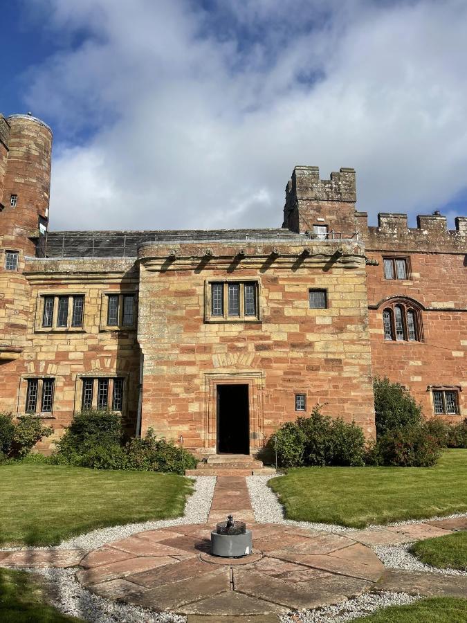 Dalston Hall Carlisle  Exterior photo