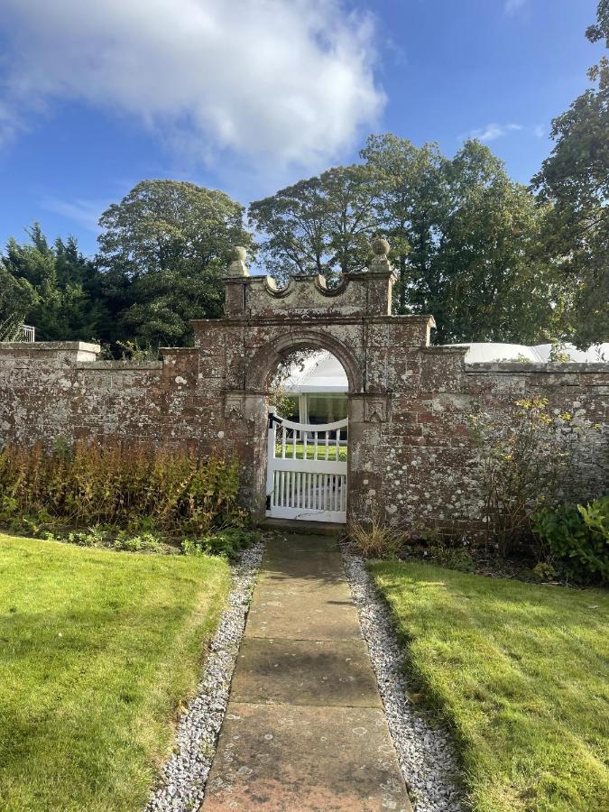 Dalston Hall Carlisle  Exterior photo
